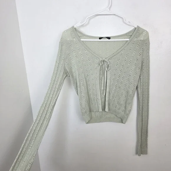 Brandy Melville Pastel Green Dainty Eyelet Open Knit Front Tie Cardigan Size M - Picture 3 of 8
